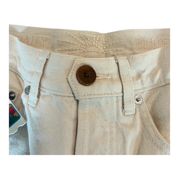 Daily Denim Hype by AG Jeans in Bone ButtonFly Classic Crop Jean Bull Denim 24 - Picture 6 of 15